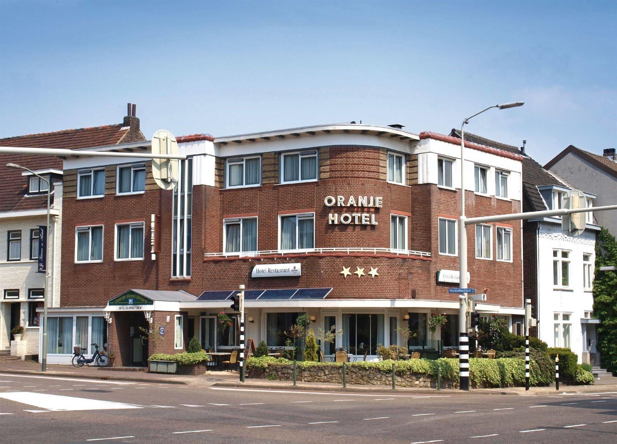 Oranje Hotel Ситард Екстериор снимка