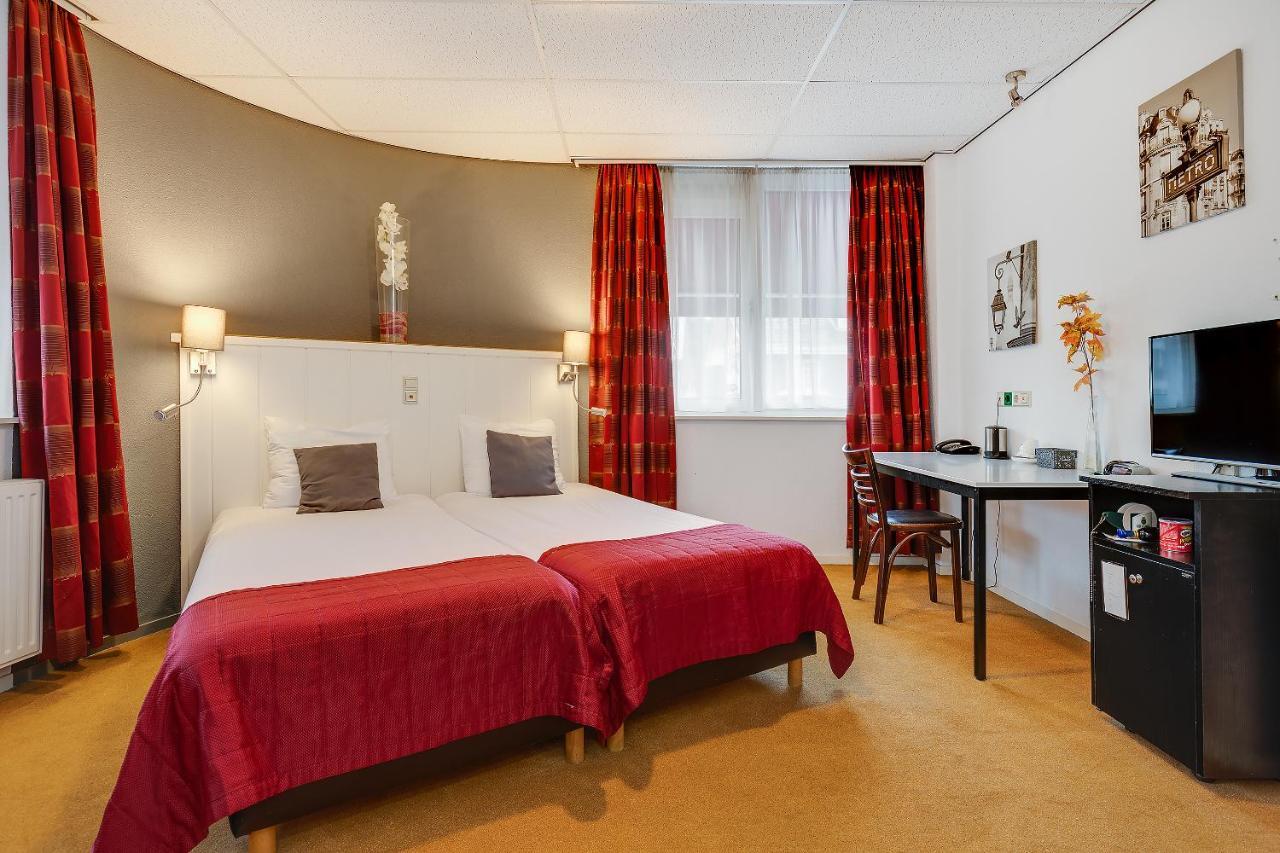 Oranje Hotel Ситард Екстериор снимка